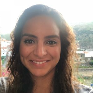 Meet your Posher, Amara